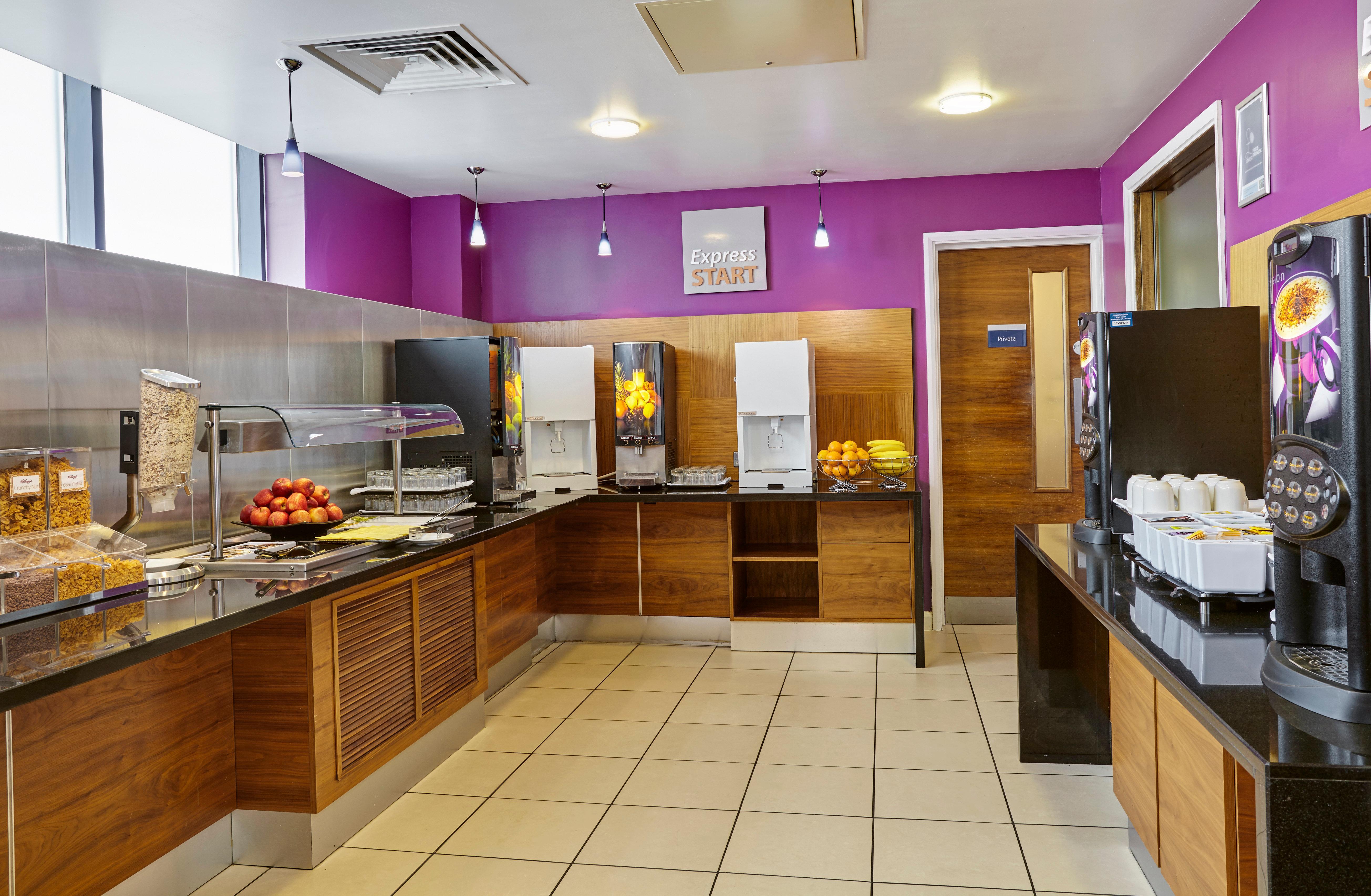 Holiday Inn Express London - Newbury Park, An Ihg Hotel Ilford Luaran gambar